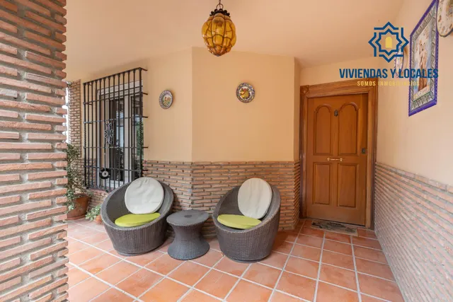 Complejo industrial con vivienda en Alhendín con 2500 metros cuadrados — 40