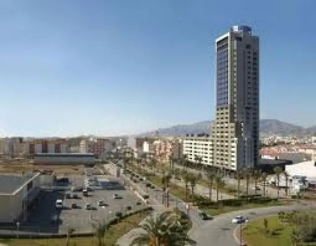 VENTA/ALQUILER/TRASPASO DE RESTAURANTE DE TRES PLANTAS - foto 4