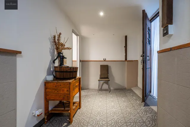 EXCLUSIVA VIVIENDA CON PISCINA PRIVADA EN URBANIZACIÓN "EL TORREÓN" EN ALBOLOTE. — 37