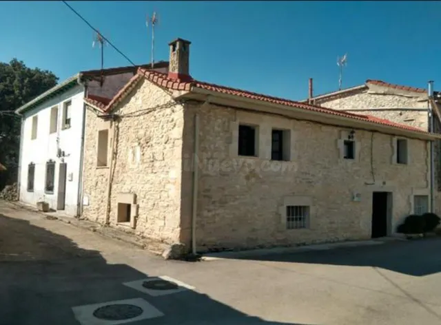 Chalet 10 habitaciones 412m² en venta - Northern spain - foto 2