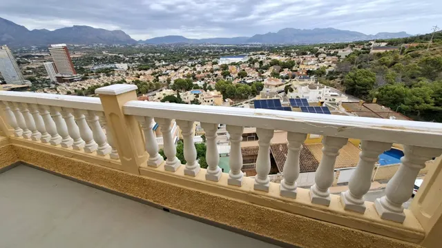 ESPECTACULAR CHALET EN BENIDORM CON APARTAMENTO DE VERANO — 38