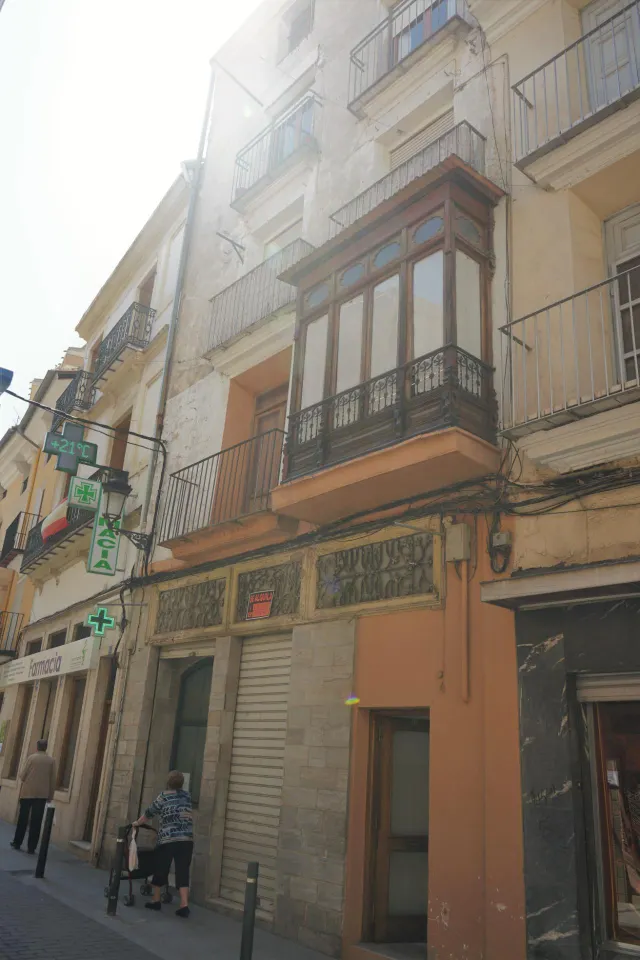 Piso en pleno centro de Requena, listo para entrar a vivir — 21