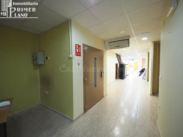 Local Comercial en Venta o Alquiler - Junto al Paseo Ramon u - foto 3