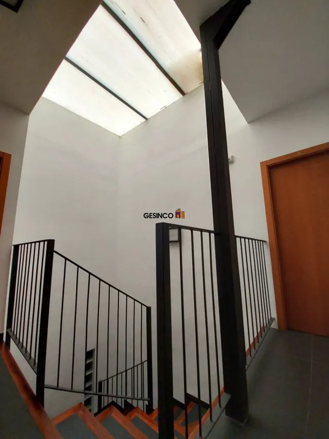 ENCANTADORA CASA REFORMADA, EN CASCO ANTIGUO — 10