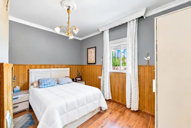 Chalet con encanto en la zona del Marquesado — 32