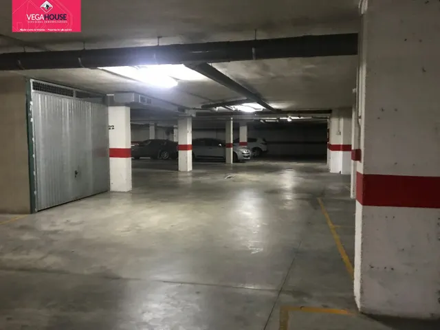 Dos plazas de Garaje-trastero cerradas de forma diáfana — 6