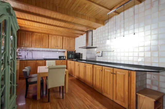 Chalet Carretera Almodovar — 30