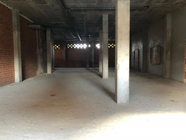 LOCAL EN VENTA EN C/ PAPA JUAN XXIII — 6