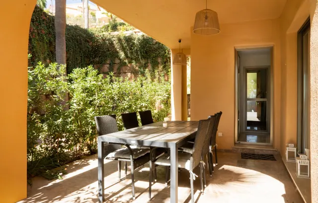 APARTAMENTO EN PLANTA BAJA — 35