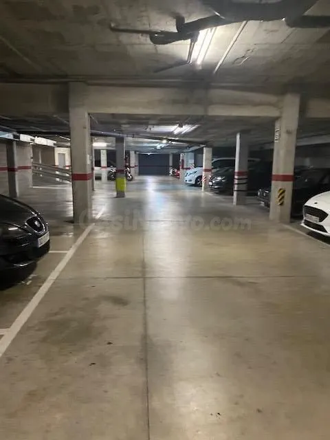 Parking en venta en passeig de Circumval·lacio. Sant Pere de - foto 4