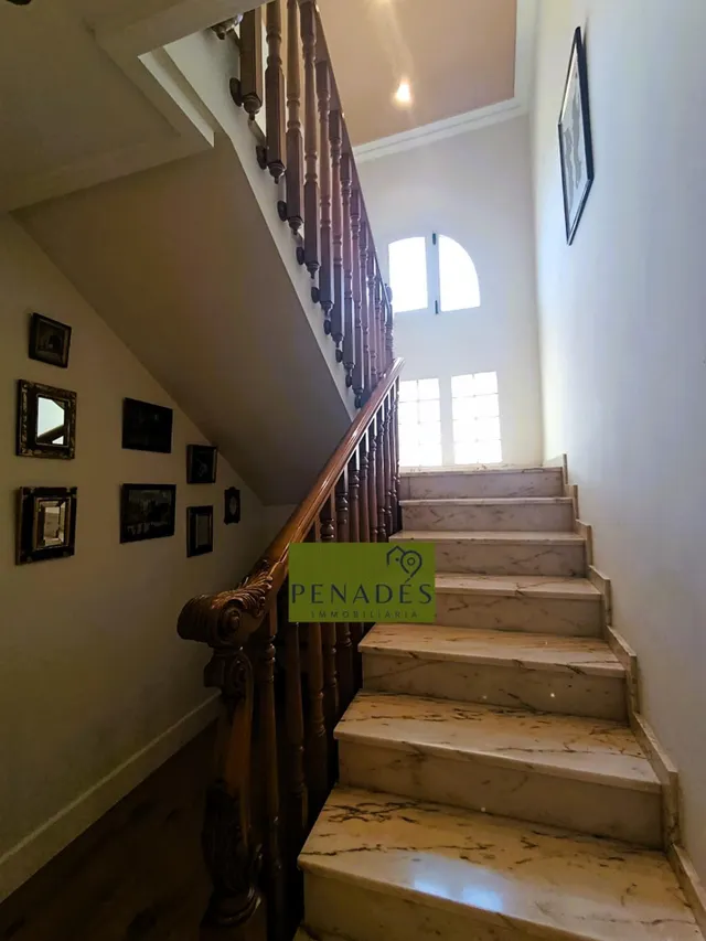 ESTUPENDA VILLA MUY CERCA DE LA POBLACIÓN — 44