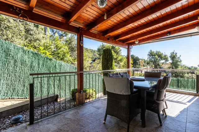 Espectacular Casa en Castellar del Vallès — 14