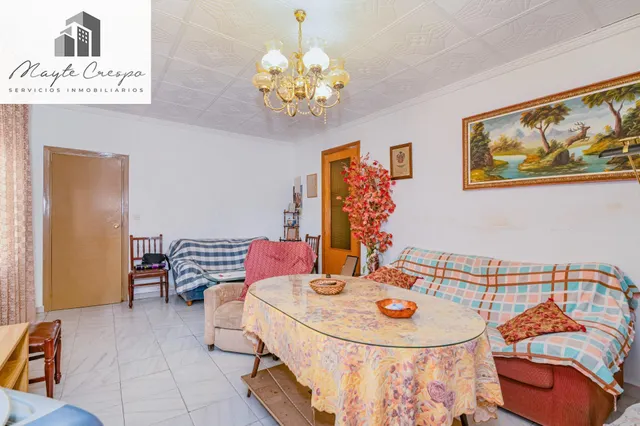 Amplia y Luminosa Casa en el Corazón de Monachil — 9