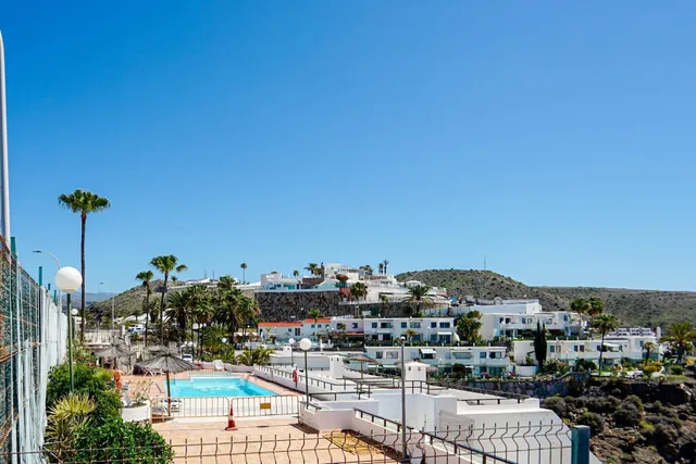 Apartamento en perfecto estado con terraza y sol de mañana — 23