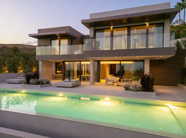 Chalet 5 habitaciones 540m² en venta - Costa del Sol — 36