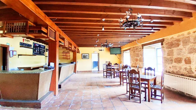 Urbis te ofrece un hotel en venta en Ciudad Rodrigo, Salamanca. — 4