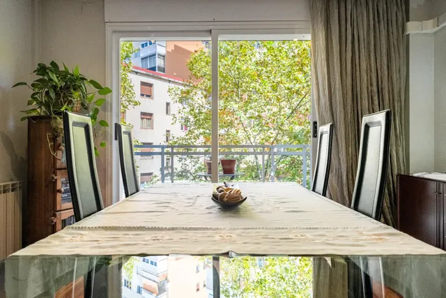 Piso con piscina zona alta de Reus — 31