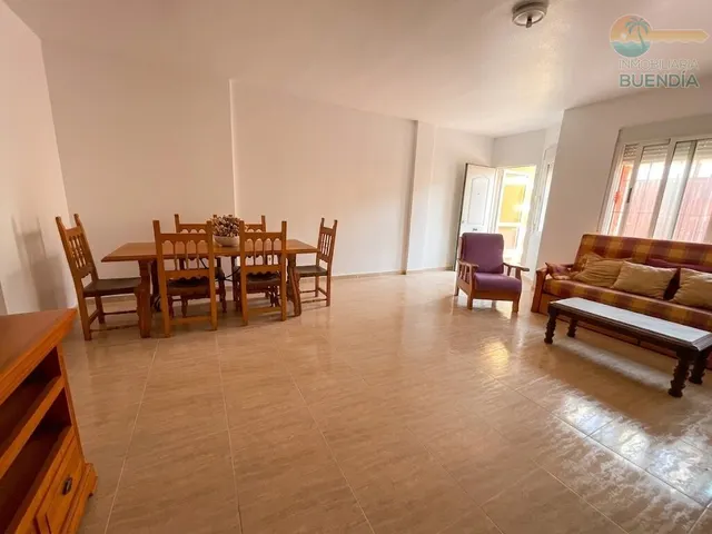 Triplex en bahia con amplias terrazas y plaza de parking — 6