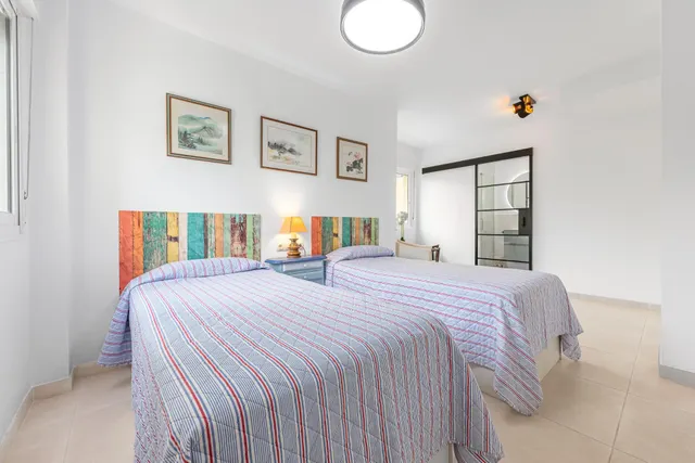 Vivienda con terraza y vistas al mar en Avenida de las Gaviotas, Fuengirola — 23