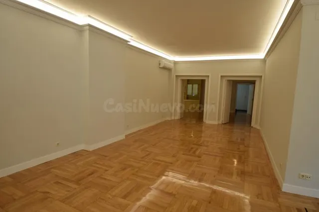 Piso 6 habitaciones 280m² en alquiler - El Viso - foto 3