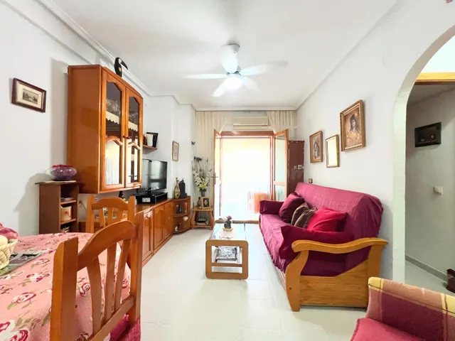ALQUILO ESTUPENDO APARTAMENTO PLANTA BAJA, IDEAL PROFESORES, - foto 4