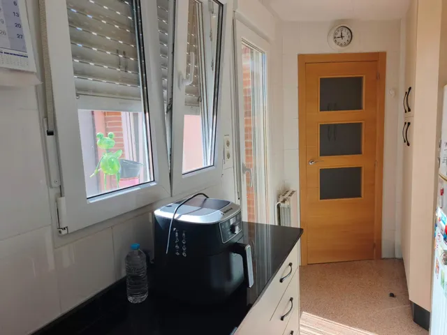 EXCELENTE ATICO MUY REFORMADO EN BARRIO SAN CRISPIN — 7