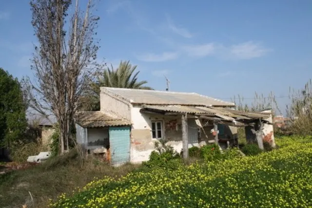 Terreno de 385 m2. en Orihuela zona de Correntías Medias. - foto 5