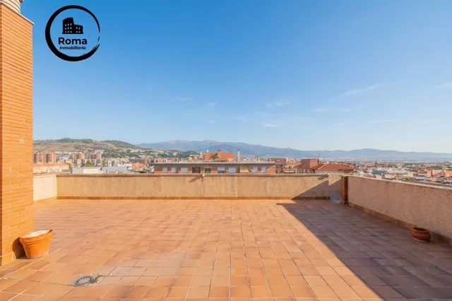 Exclusivo atico en residencial gran parque  en venta de 4 dormitorios en el barrio albayda — 13