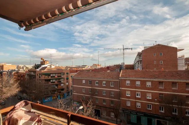 Tu nuevo refugio urbano con terraza en pleno Guindalera — 28