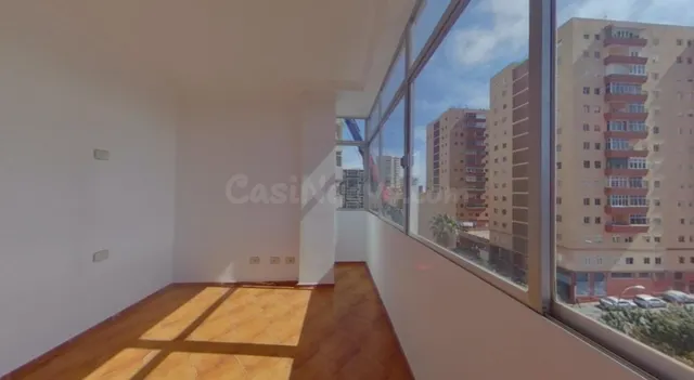 Piso en la Avenida José Mesa y López — 3