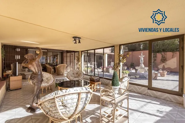 EXCLUSIVO PISO CON JARDÍN PRIVATIVO EN UNA DE LAS MEJORES URBANIZACIONES DE GRANADA — 8