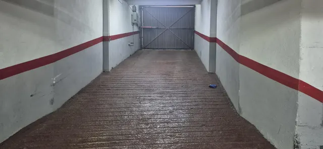 Exclusiva plaza de parking en Sarrià, comodidad, amplitud y excelente ubicación — 11