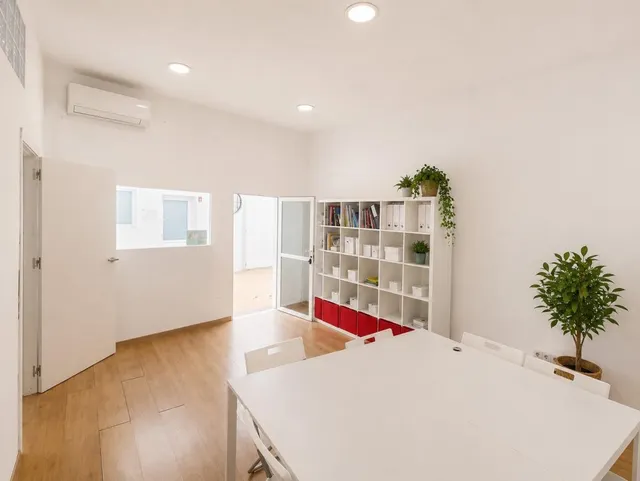 Local comercial en Venta en San Jose Almería — 12