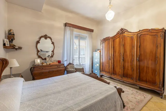 EXCLUSIVA VIVIENDA SEÑORIAL EN ANGEL GANIVET, EN PLENO CORAZON DE GRANADA — 42