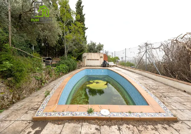 Chalet con gran parcela en Cogollos — 12