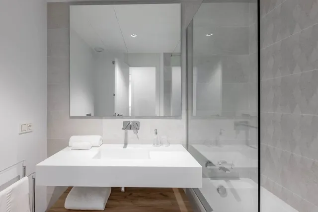 Complejo urbanístico de lujo en Cabopino (Costa del Sol). — 22