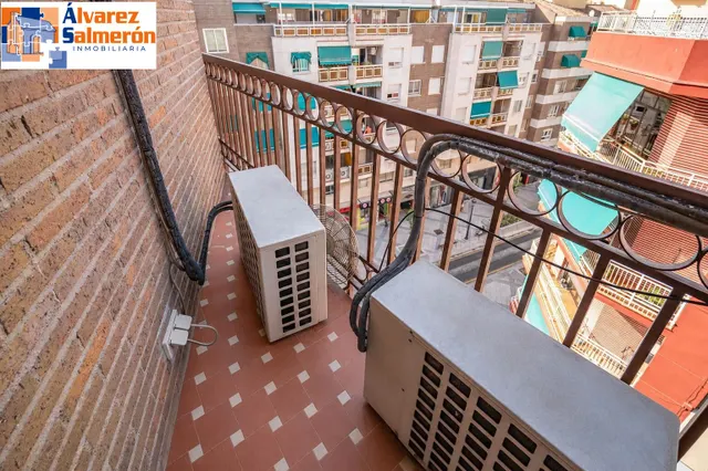 Impresionante piso en el centro de Granada. — 45