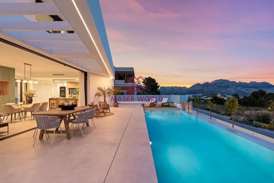 VILLAS DE OBRA NUEVA EN POLOP
