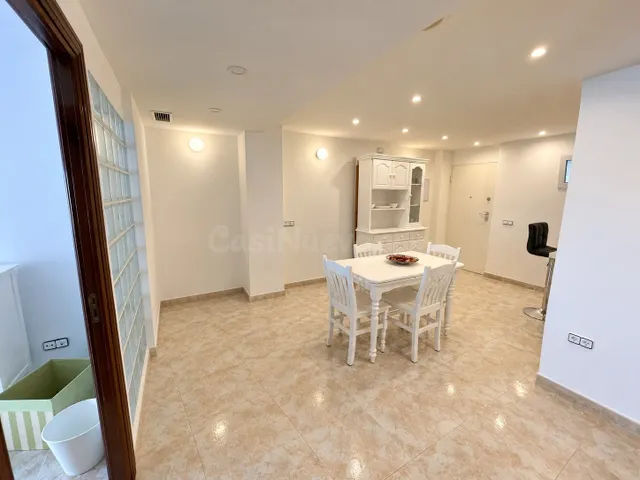 Piso de 2 habitaciones en alquiler en Paseo Marítimo – Palma — 2