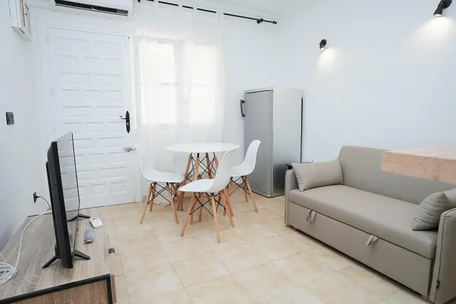 Bungalow en planta baja con licencia turística, piscina – ¡ideal para inversión! — 7