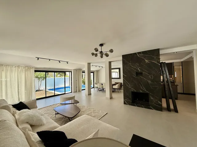 Chalet 5 habitaciones 390m² en venta - Marbella — 45
