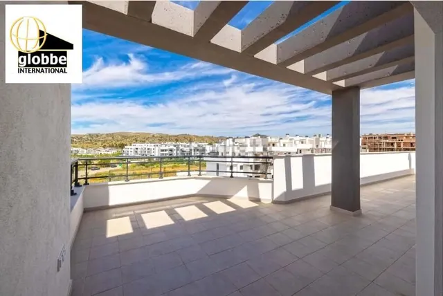 Impresionante Ático Nuevo en Puertosol, Málaga por €550.000