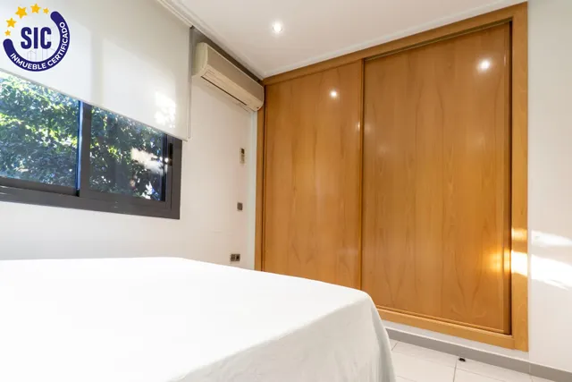 Exclusiva casa en calle Alacuás: espacio, diseño y máximo confort — 21