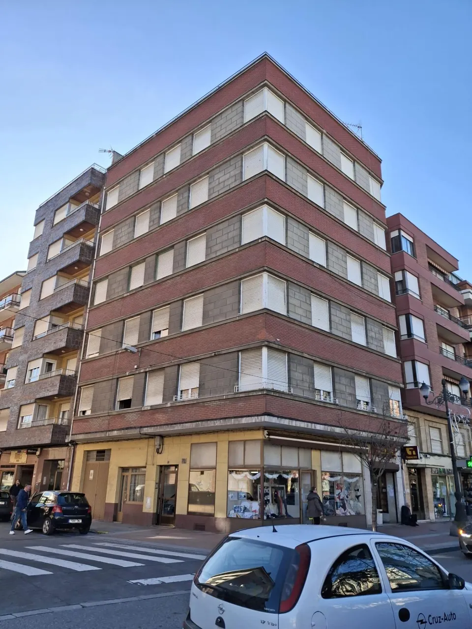 VENTA: Edificio en la Zona Alta de Ponferrada. OPORTUNIDAD