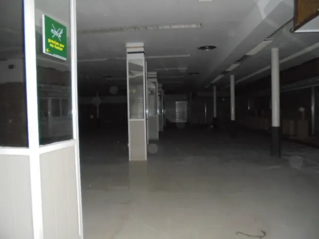 GRAN LOCAL COMERCIAL LOS NARANJOS — 10