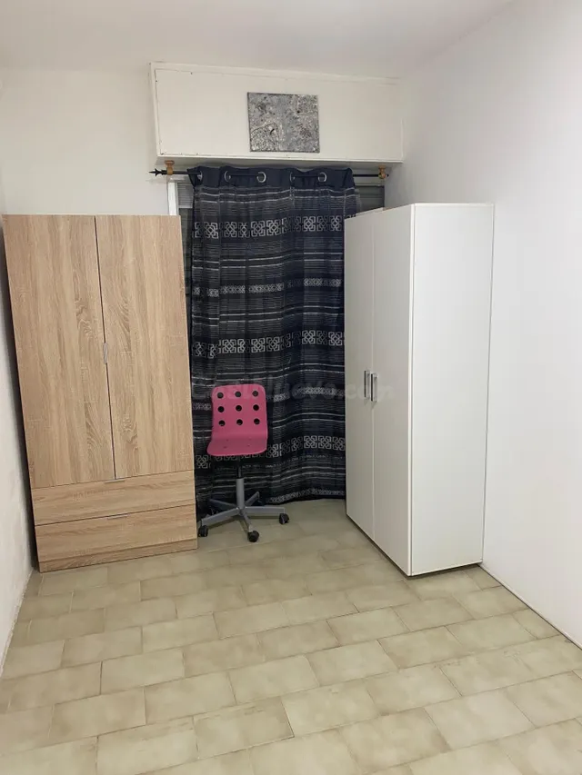 Piso situado en Figueres, zona Viviendas Sant Josep - foto 4