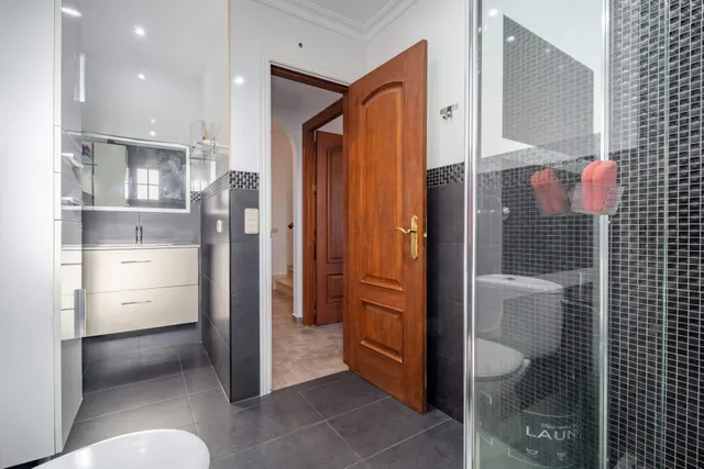 Exclusivo Chalet Pareado en Esquina – Cancelada (Estepona) — 20