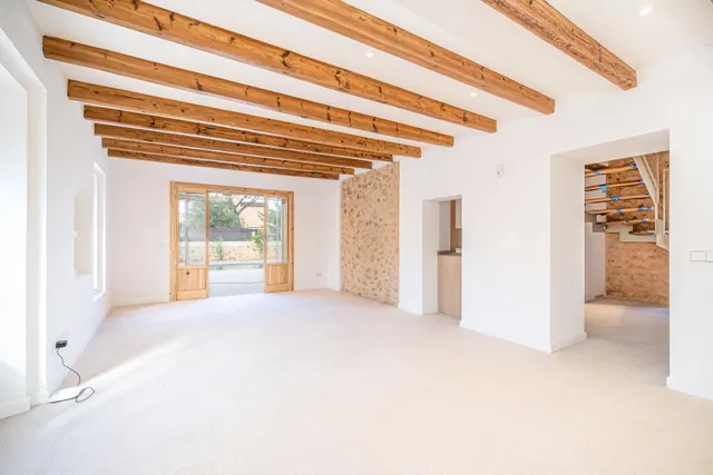 Equilibrio perfecto entre alma mallorquina y lujo moderno en Es Pla de na Tesa — 11