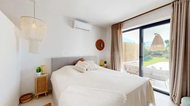 Chalet 3 habitaciones 265m² en venta - Costa Del Sol - foto 4