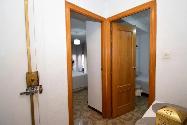 Estupendo piso exterior con balcón en el centro de Torrent! Tu oportunidad para dejar de pagar alquiler ¡Es una buena oportunidad, no la dejes escapar! — 15